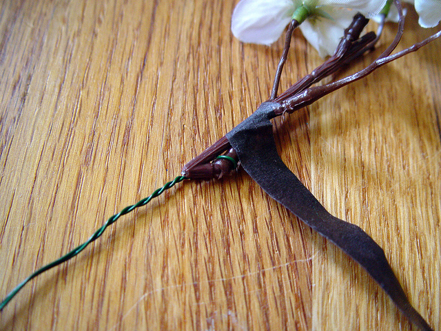 Decorative Floral Stem Wire and String