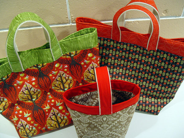 Gift Bag Tote – A tutorial – Punkin Patterns