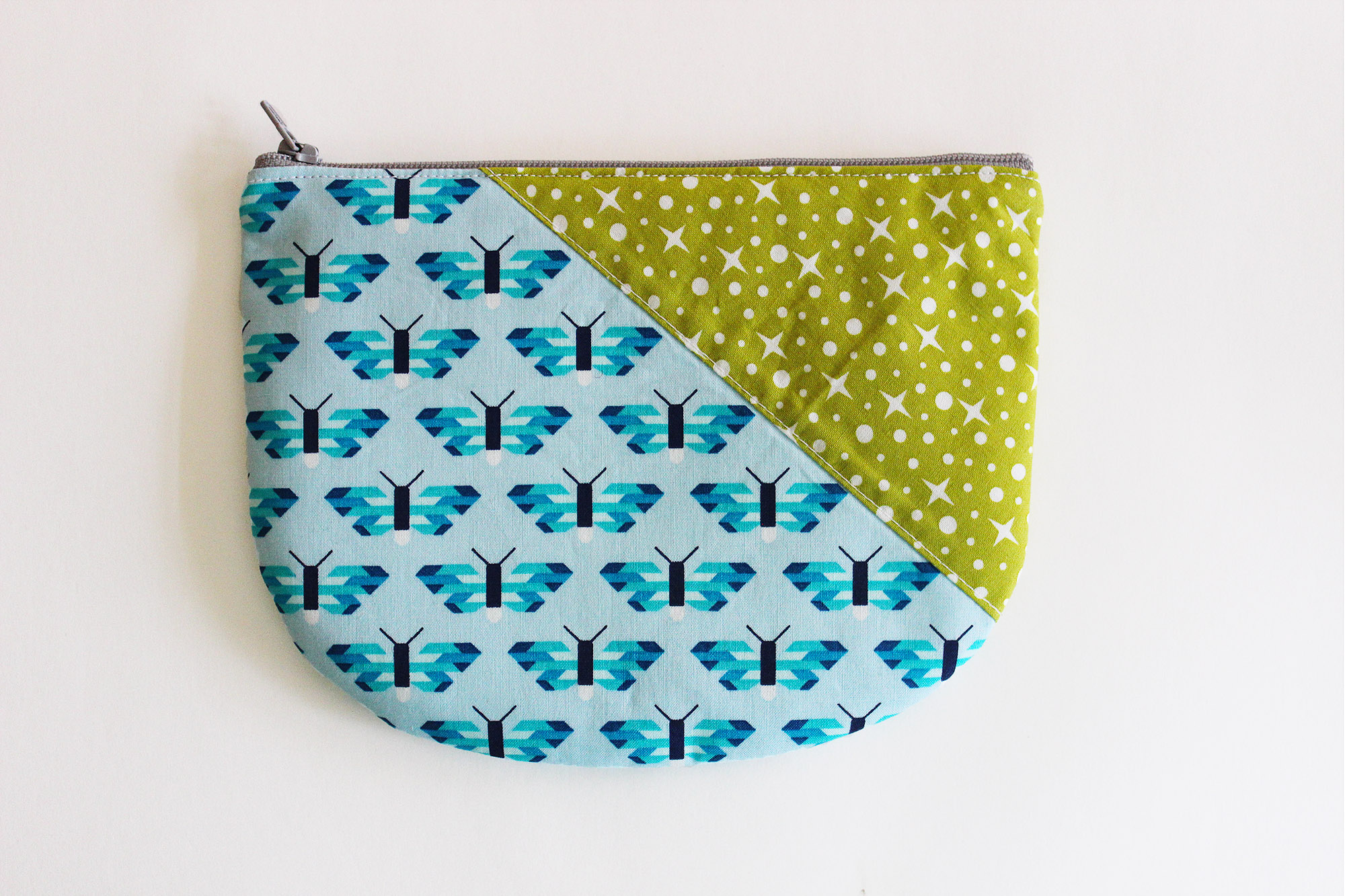 Butterfly Single Scoop Zipper Bag – Punkin Patterns